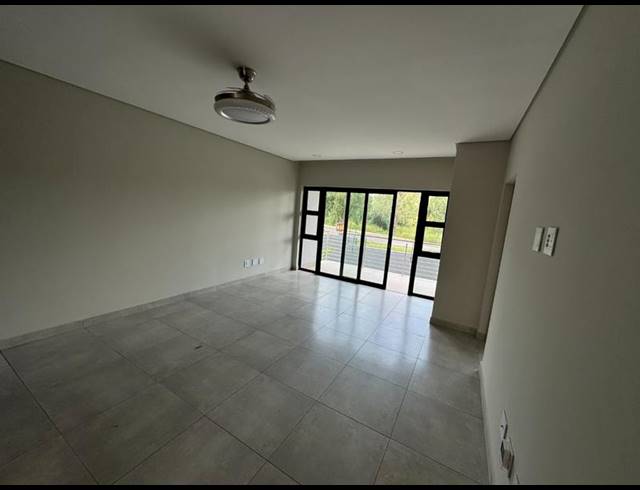 3 BEDROOM PROPERTY TO RENT IN DIE HOEWES